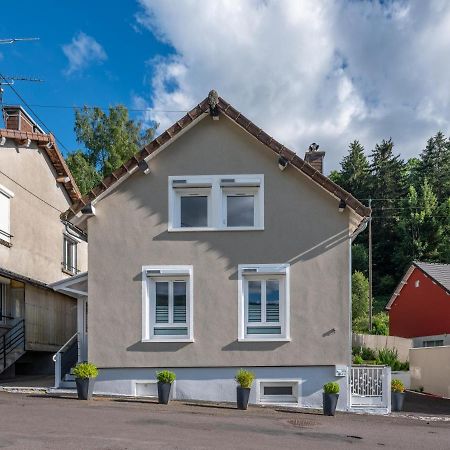 Stunning 4-Bed House In La Bourboule Villa Luaran gambar